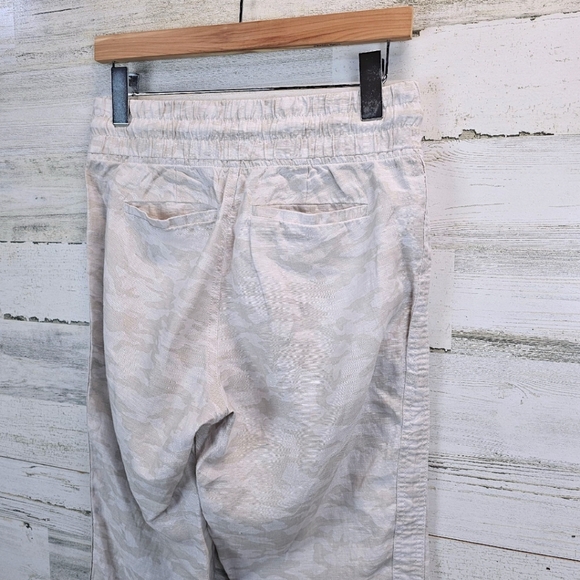 Athleta Cabo Tide Camo Linen Jogger 2 Neutral Summer Lightweight Pant Relaxed - Picture 9 of 16